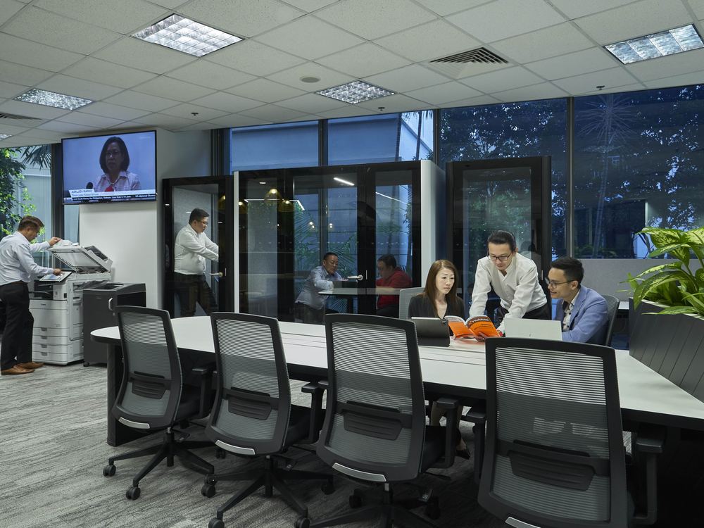 The meeting room at the Prestige Dynamic office